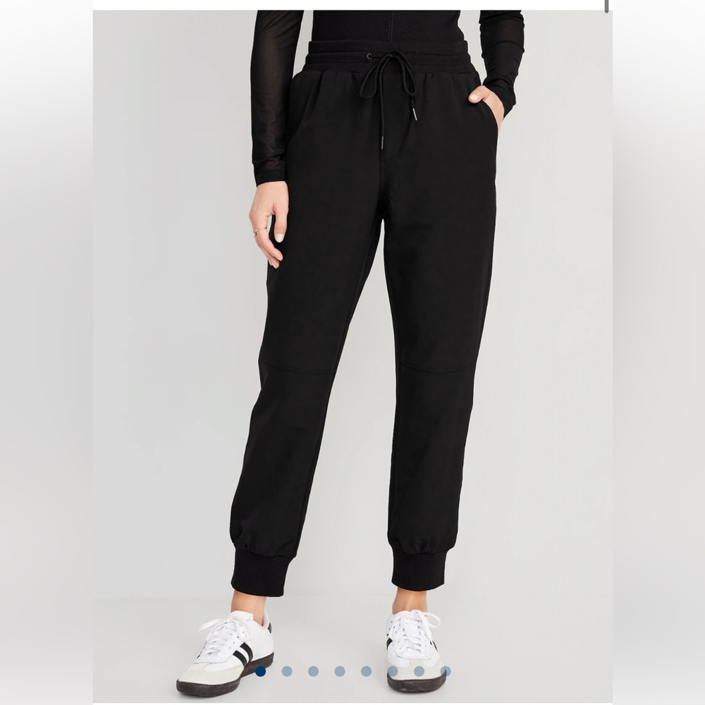 NWT Old Navy Women’s High Waisted StretchTech Jogger sz S Tall